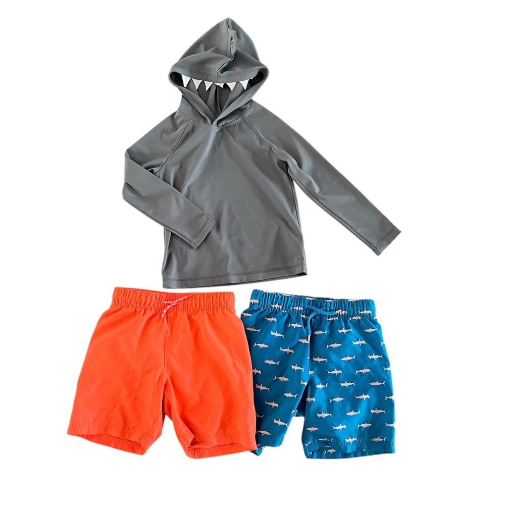 Gray Shark rashguard and Swim Shorts Set